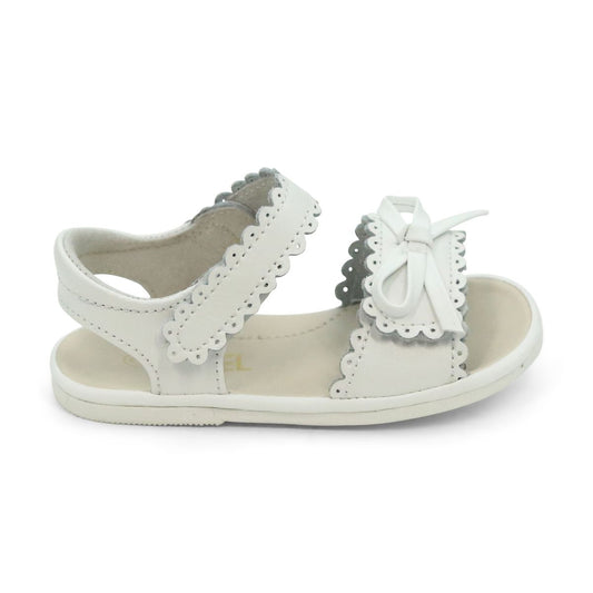 L'Amour Amelie Scalloped Open Toe Sandal - White