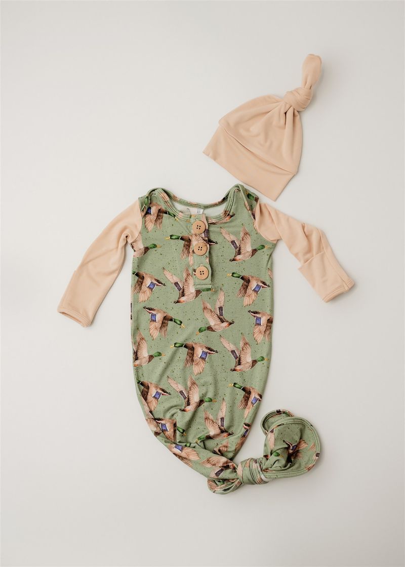 Rockin Royalty Mallard Skies Knot Gown & Hat - Newborn