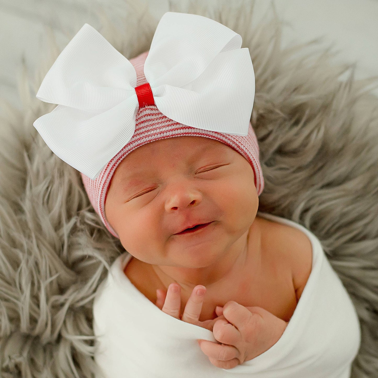 www.ilybean.com - Jolly Red Bow Red or Striped Hat White Bow Newborn Girl hat