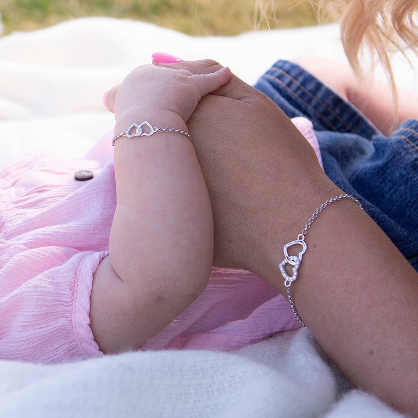 Cherished Moments - Mom and Me 2-Piece Bracelet Set - Silver Hearts Baby Gift