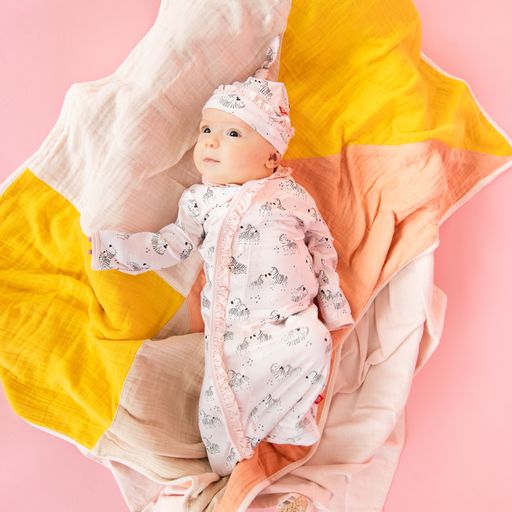 Magnetic Me Gown & Hat Set - ZBest Time Pink/Blue