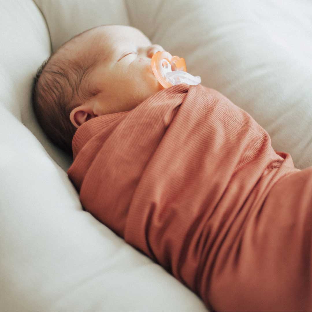 Dolly Lana - Ribbed Swaddle Blanket - Rust