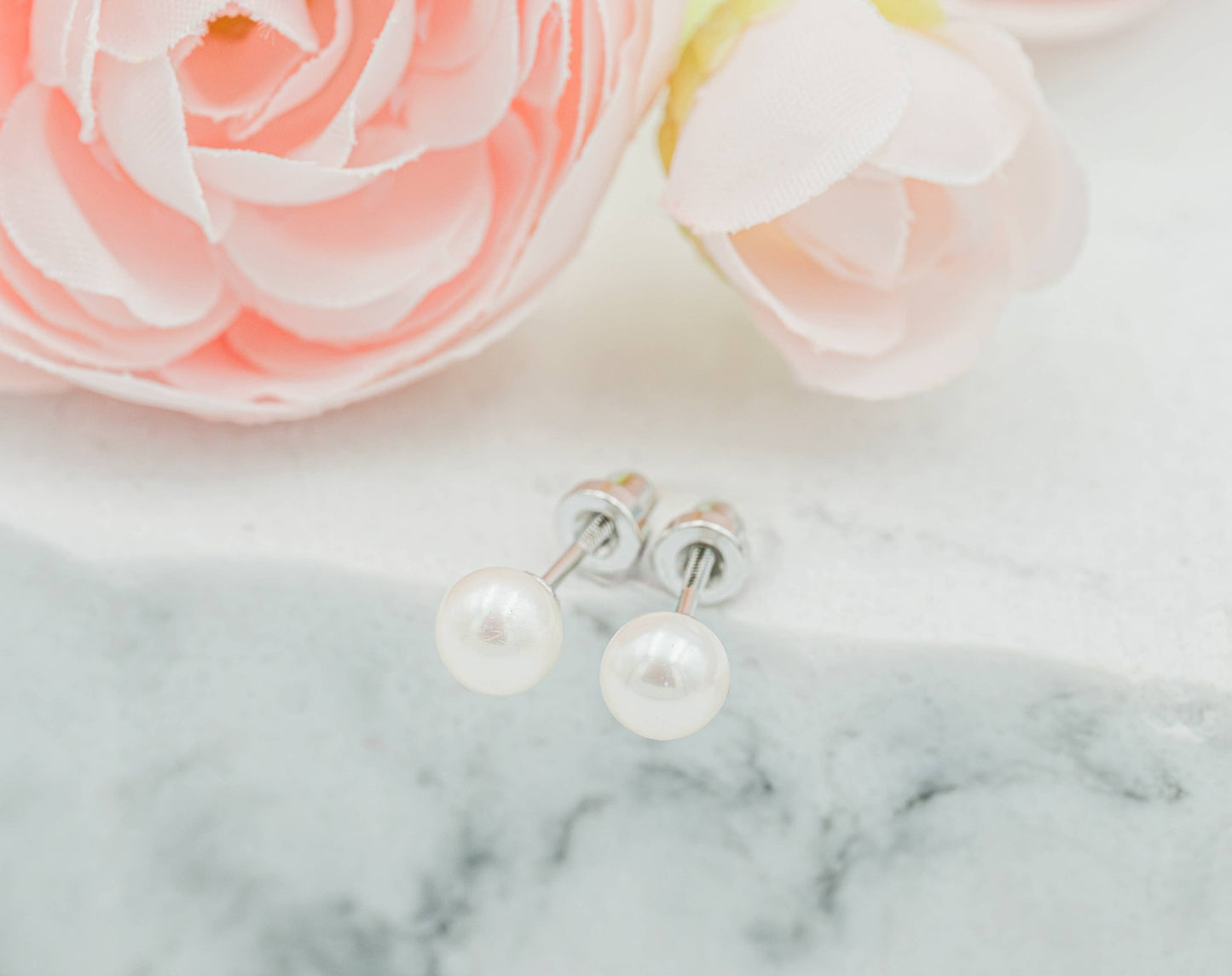 Cherished Moments - Sterling Silver Screw-Back White Pearl Earrings for Children