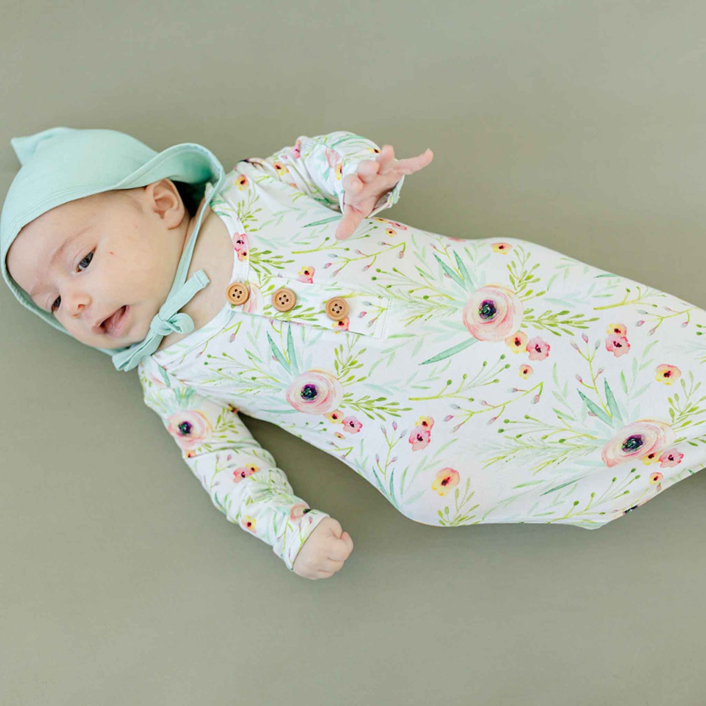 Dolly Lana - Knotted baby gown - Floral Kiss