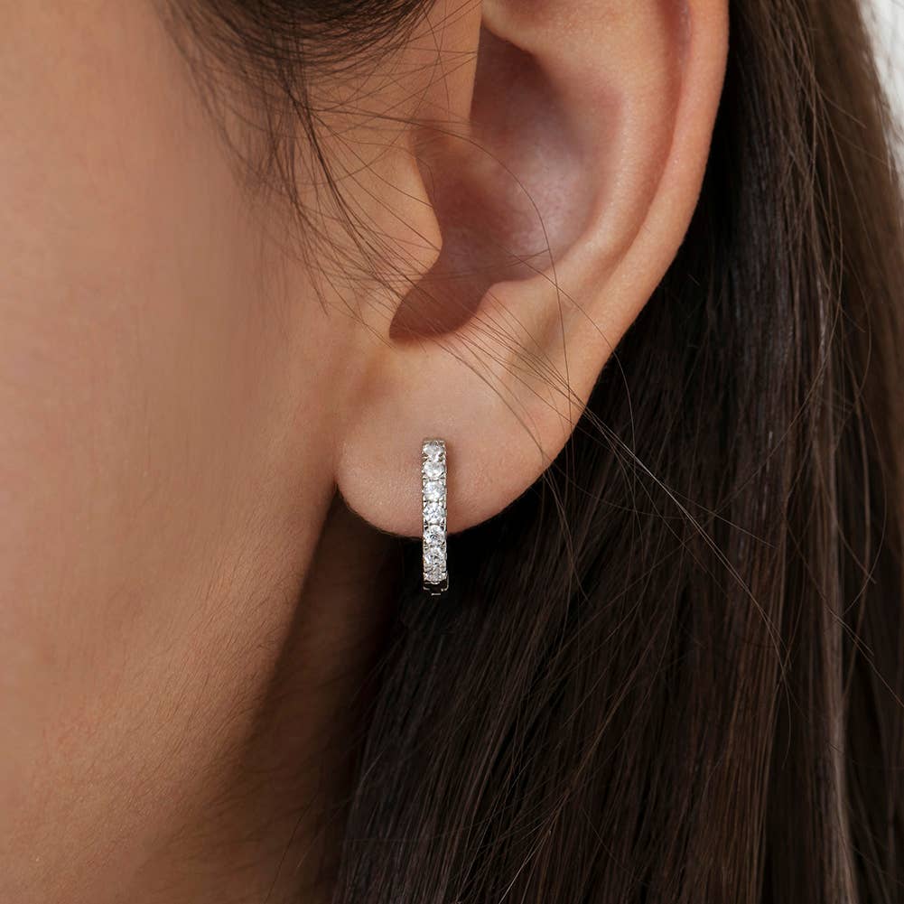 In Season Jewelry - Multi CZ 9mm Kids / Girls Earrings Hoop - Sterling Silver