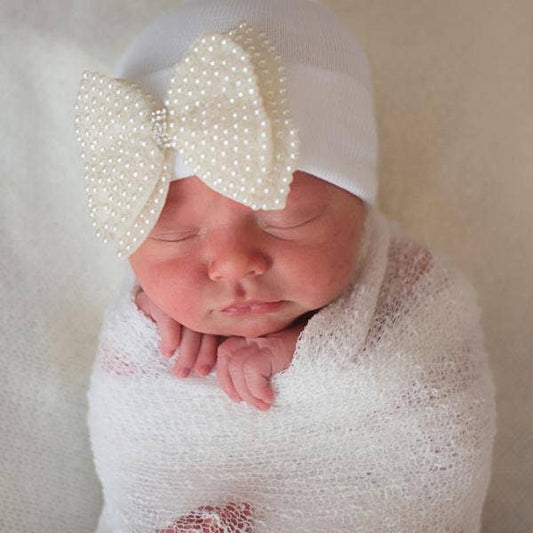 www.ilybean.com - Ilybean Pearl Bow Hospital Hat for Newborn Girls - 3 Colors