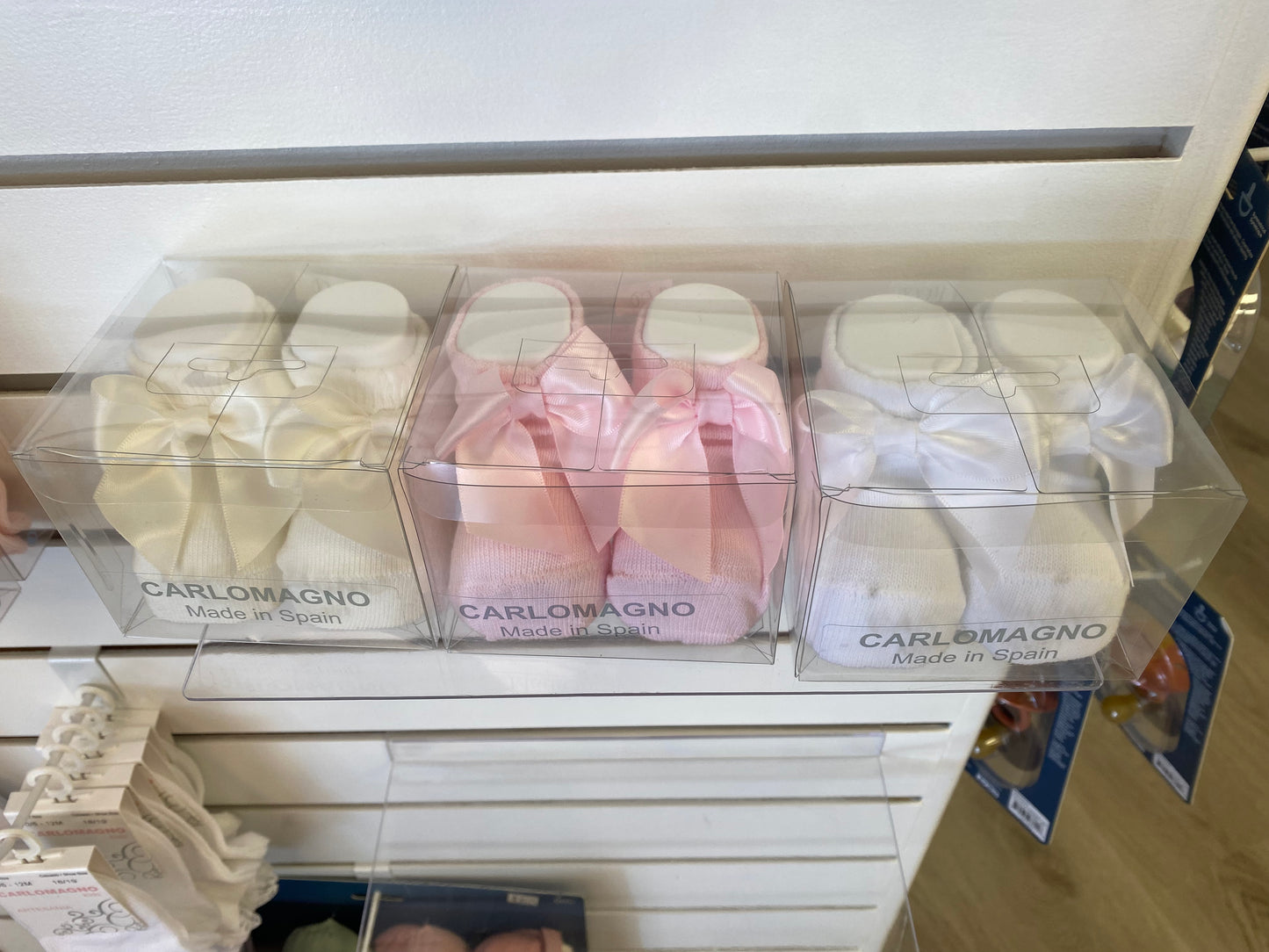Carlomagno Newborn Bow Socks (Multiple Colors)